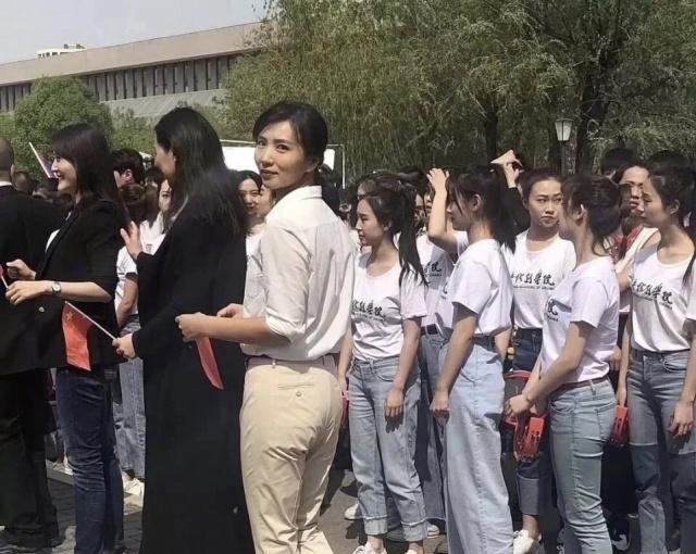 st黑龙（想配一台游戏电脑）