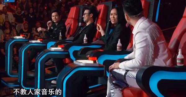 周杰伦打lol,周杰伦的lol技术到底什么水平